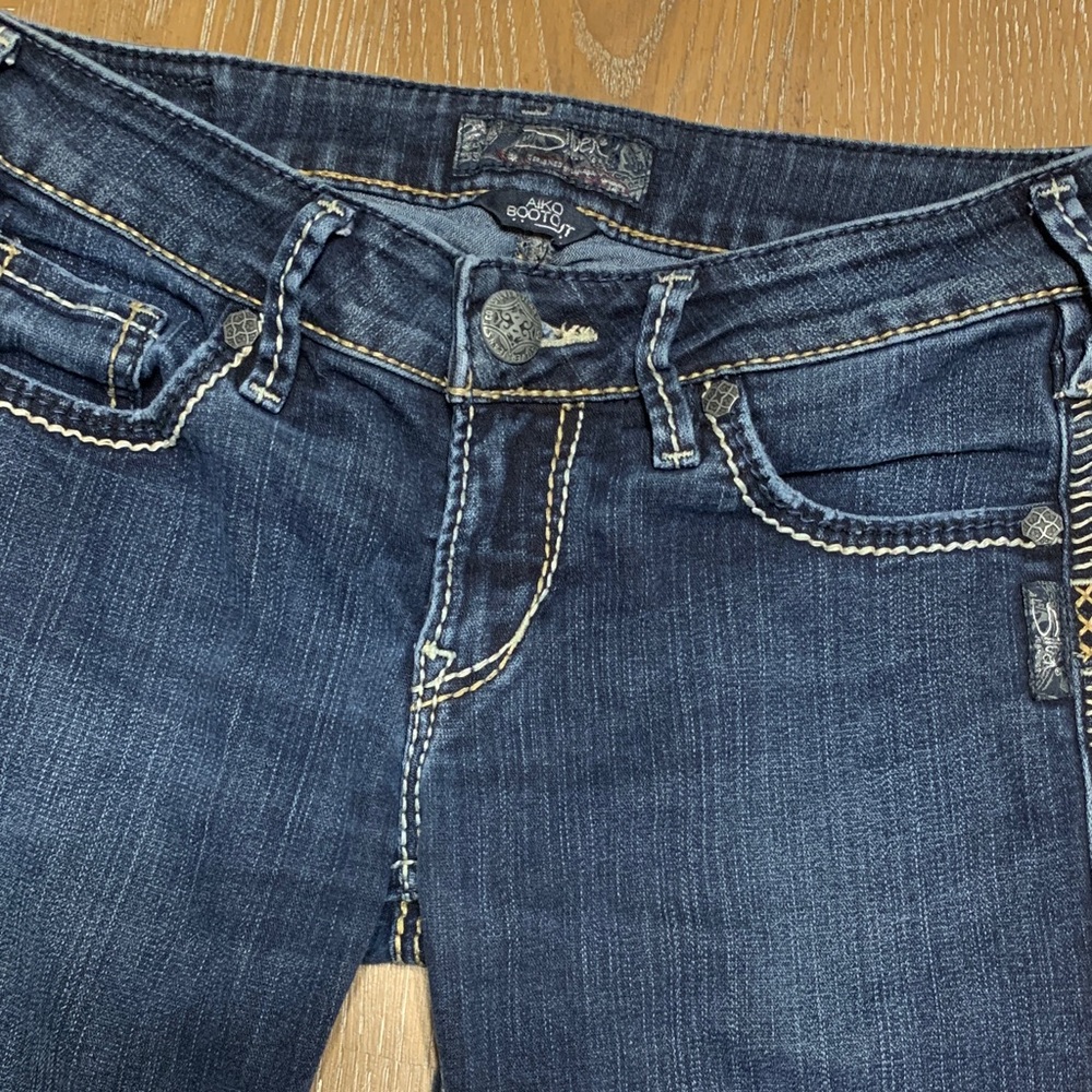 Silver Jeans Women's Deep Indigo Low-Rise Jeans